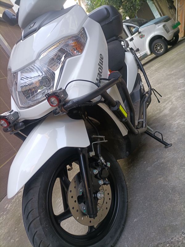 二手豪爵虎鲨VX125