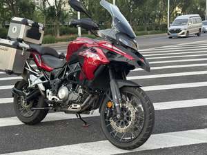 二手贝纳利金鹏 TRK502