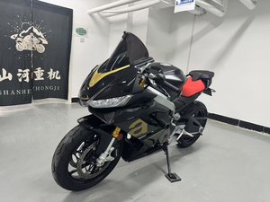 二手阿普利亚RS 660 