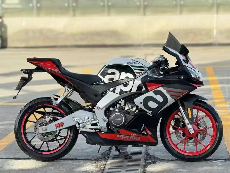 二手宗申阿普利亚GPR250R