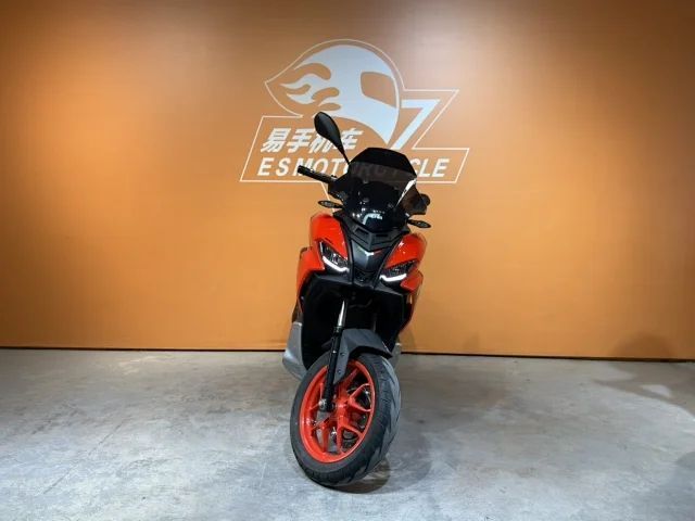 二手阿普利亚SR GT 200