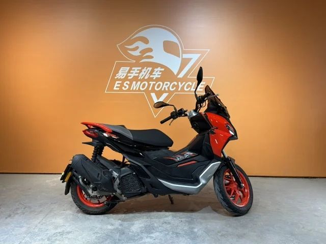 二手阿普利亚SR GT 200