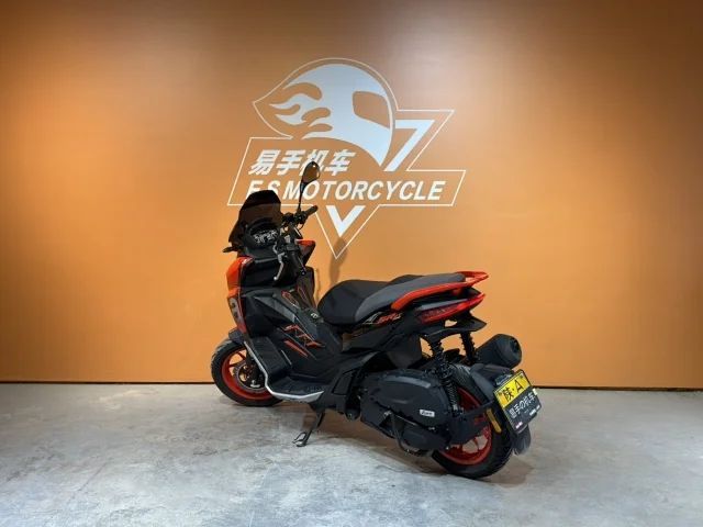 二手阿普利亚SR GT 200