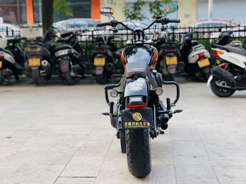 二手哈雷戴维森街霸 Street Bob