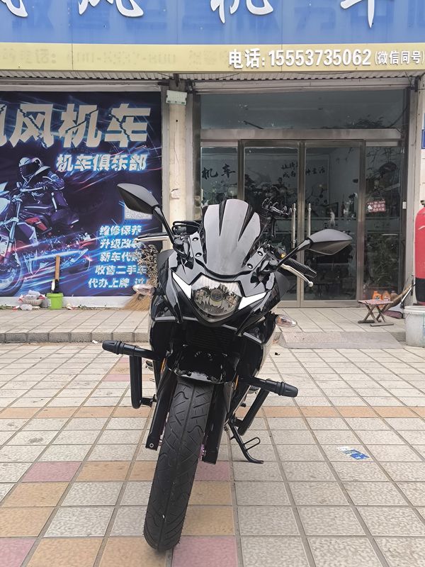 二手豪爵铃木GSX250R