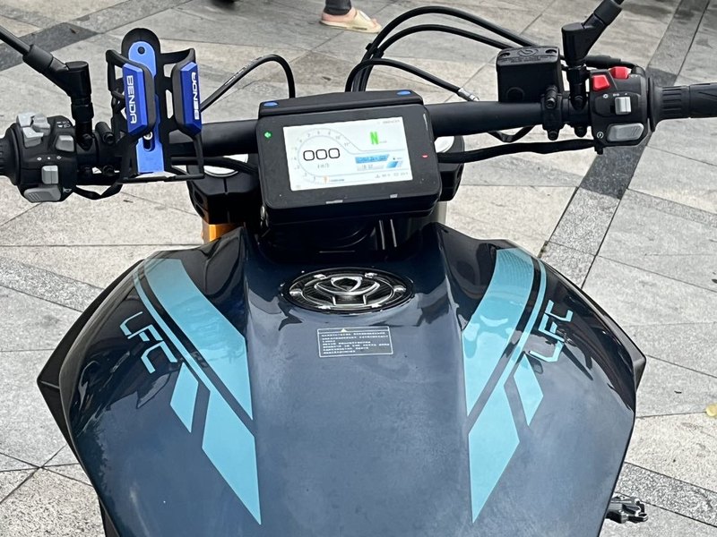 二手奔达LFC700 燎