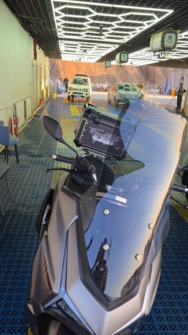 二手猎变闪电狗150