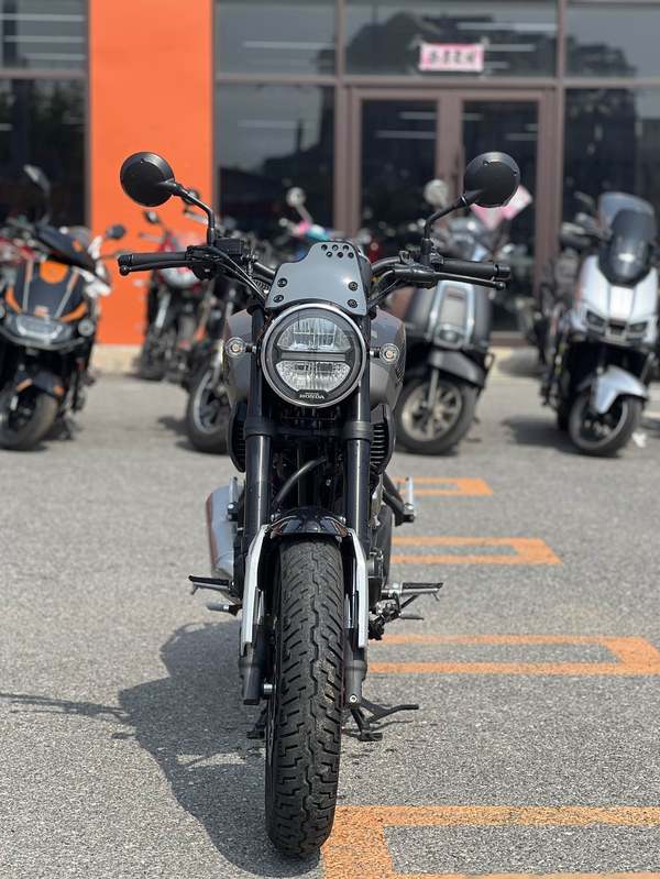 二手五羊本田鸷道 CB190SS