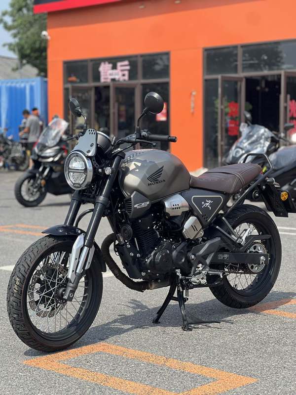 二手五羊本田鸷道 CB190SS