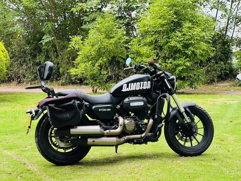 二手QJMOTOR闪300
