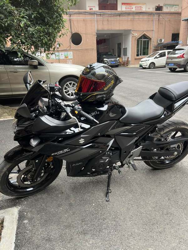 二手豪爵铃木GSX250R
