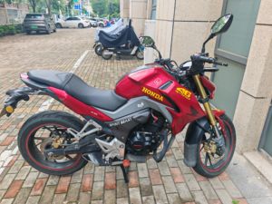 二手五羊本田CB190R 暴锋眼