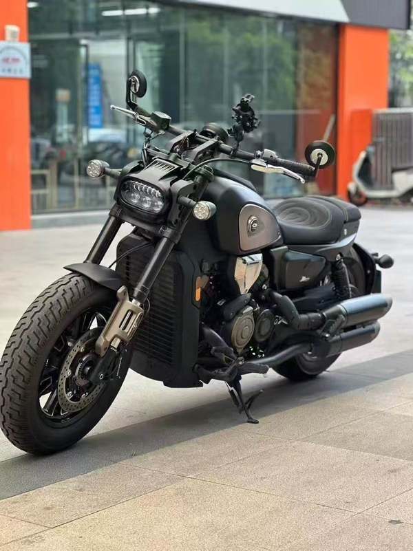 二手QJMOTOR闪600
