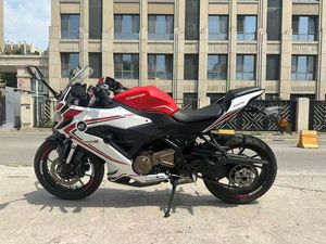 二手QJMOTOR赛400