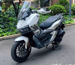 二手布雷斯通极宙 ADV150