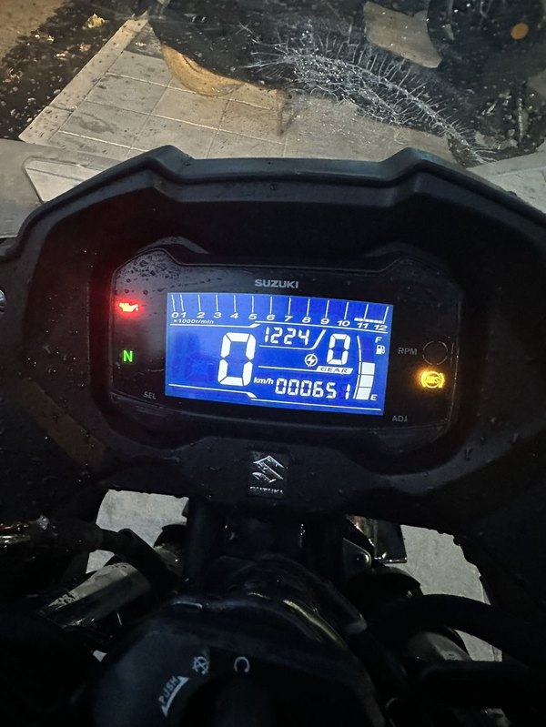 二手豪爵铃木GSX250R