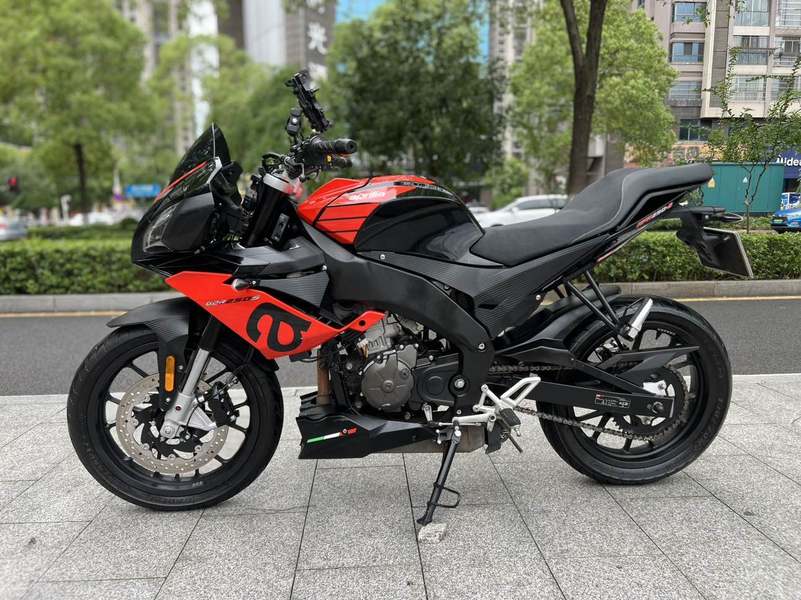 二手宗申阿普利亚GPR250S