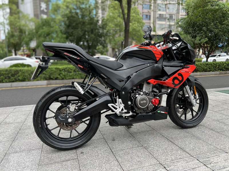 二手宗申阿普利亚GPR250S