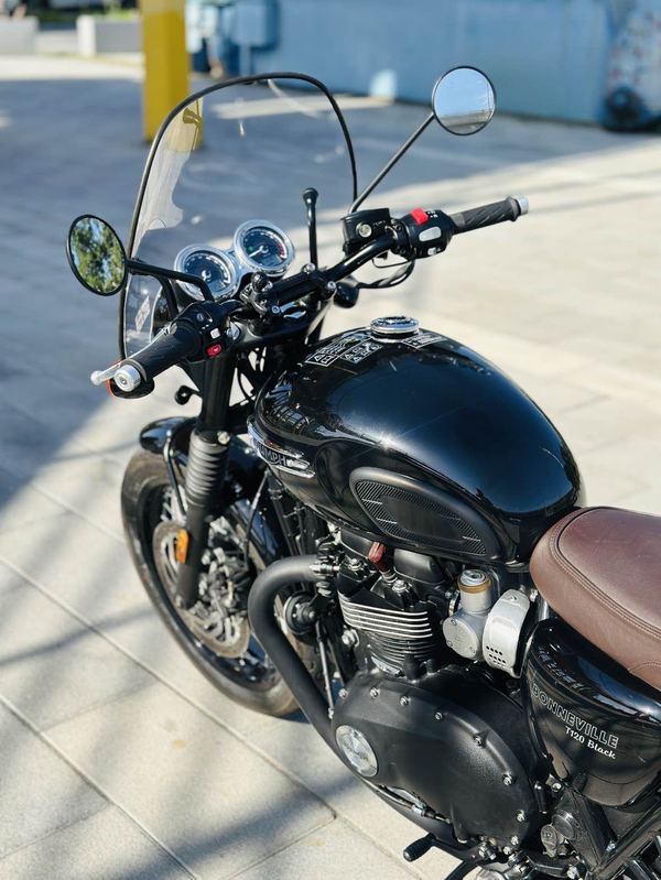 二手凯旋Bonneville T120