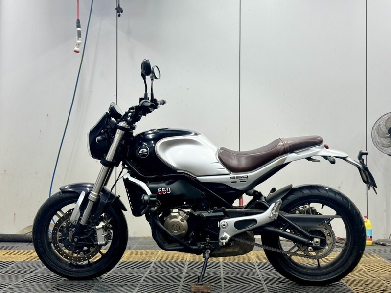 二手QJMOTOR逸550