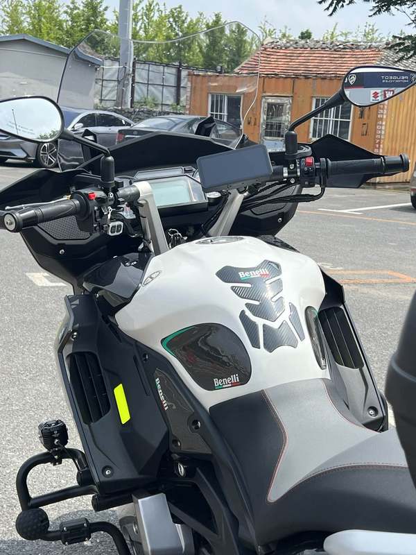二手贝纳利600GC