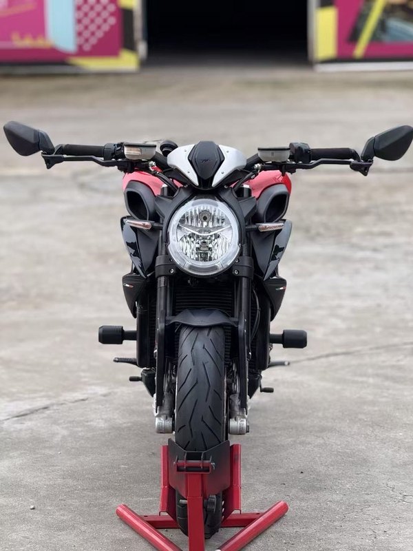 二手奥古斯塔Dragster 800