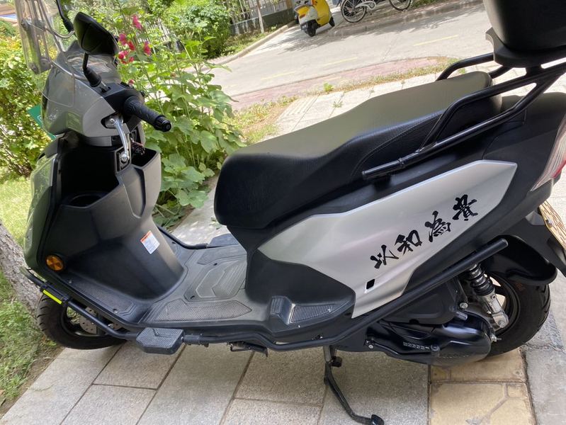 二手豪爵速道 VD125/S