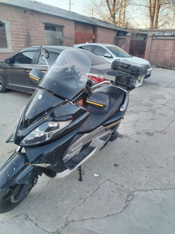 二手贝纳利银刃 BJ250T-8