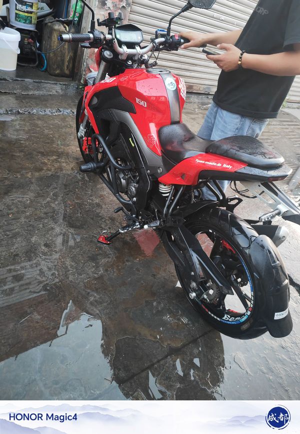 二手贝纳利小迅龙 BN150S