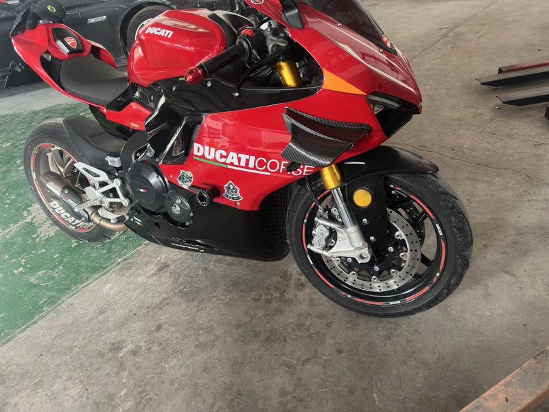 二手摩迪威800RS
