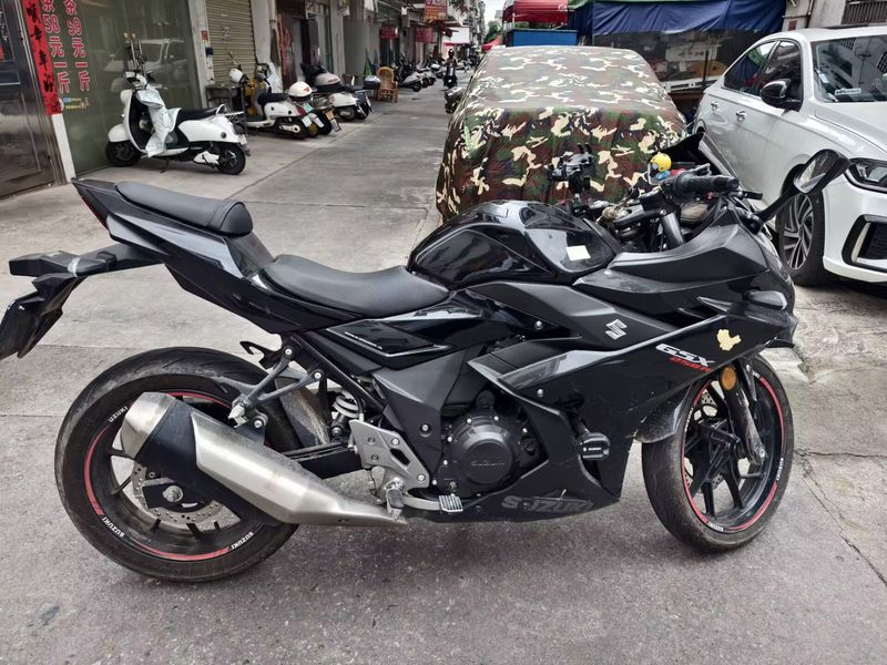 二手豪爵铃木GSX250R