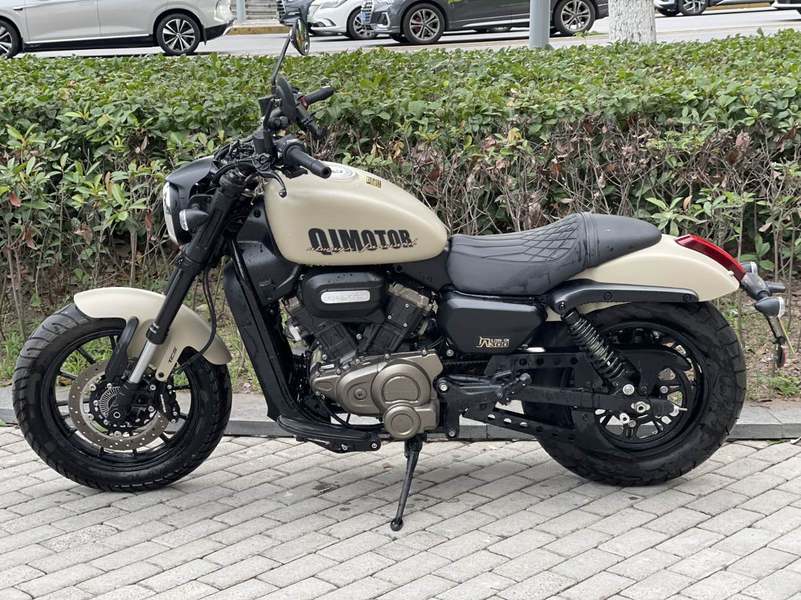 二手QJMOTOR闪300