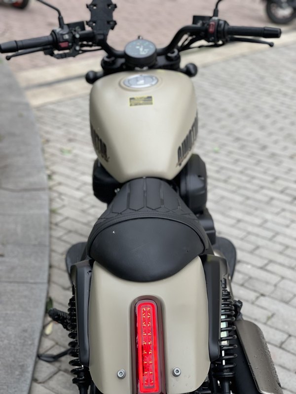 二手QJMOTOR闪300