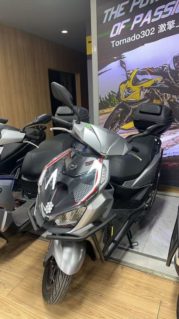 二手QJMOTOR鸿150RS