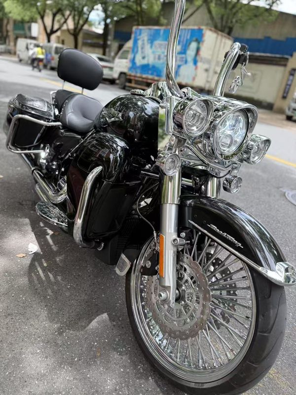 二手哈雷戴维森路王定制版 Road King Special