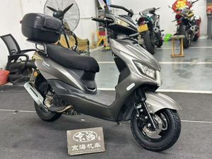 二手银钢侠霍克YG125T-30