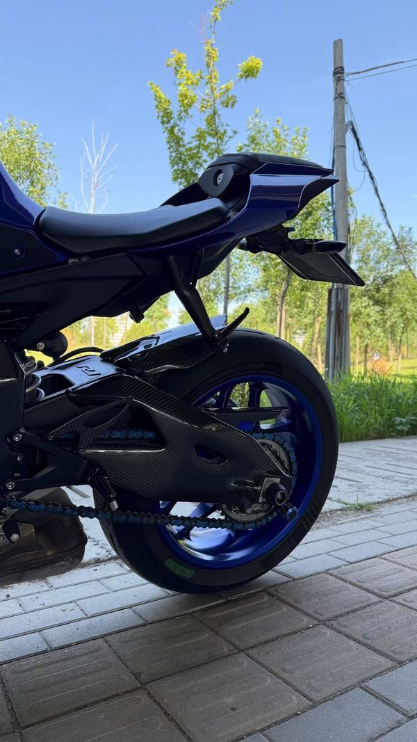 二手雅马哈YZF-R1