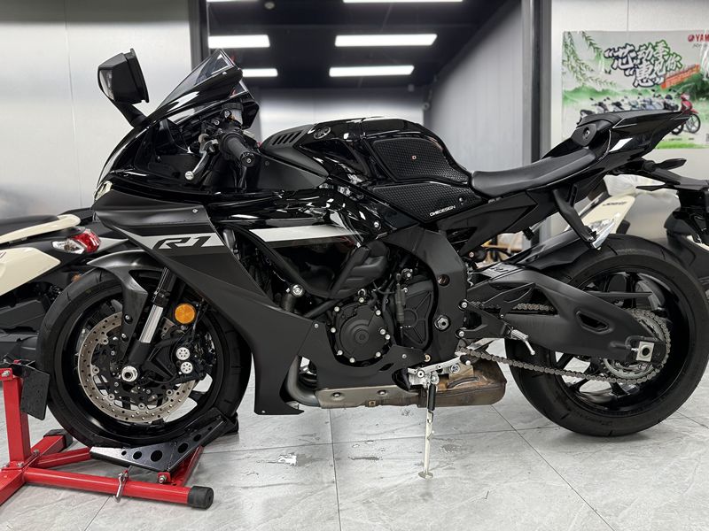二手雅马哈YZF-R1