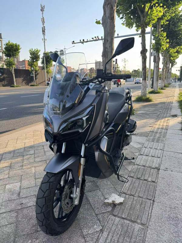 二手QJMOTOR鸿150