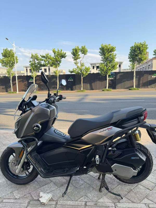 二手QJMOTOR鸿150