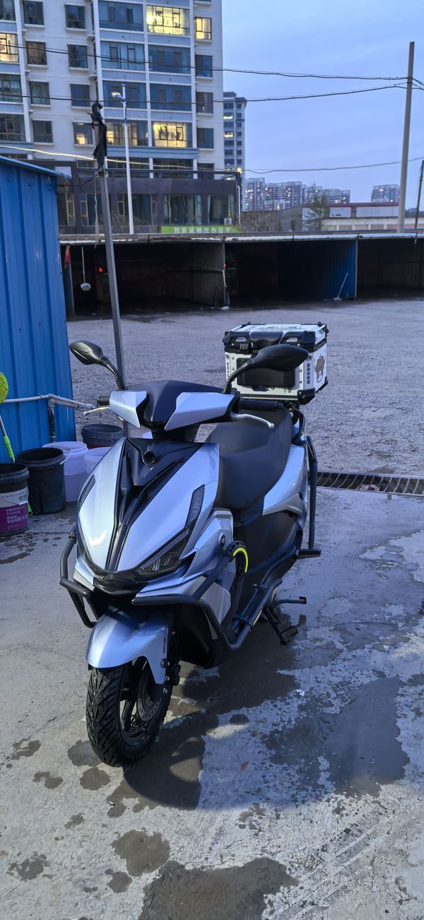 二手QJMOTOR鸿125