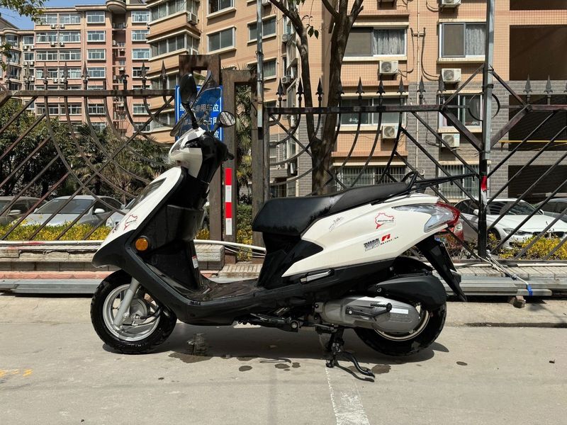 二手济南铃木瑞梦 UM125
