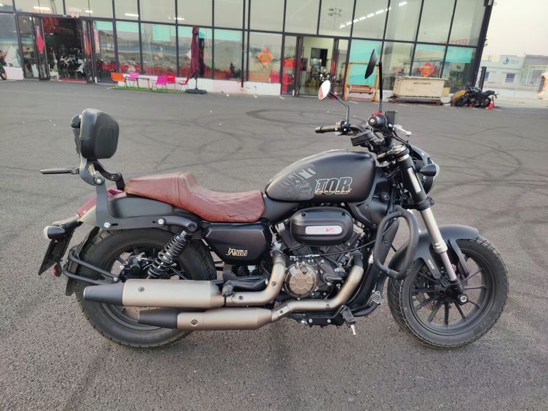 二手QJMOTOR闪300