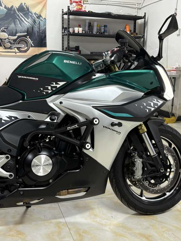 二手贝纳利龙卷风 Tornado 552R