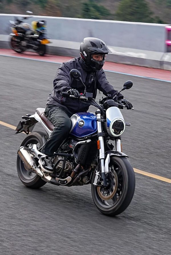 二手QJMOTOR逸550