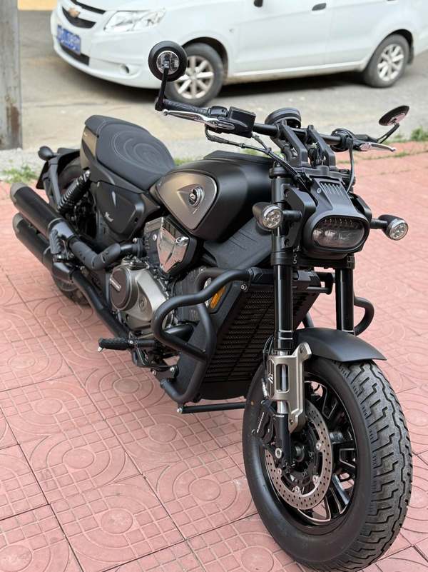 二手QJMOTOR闪600