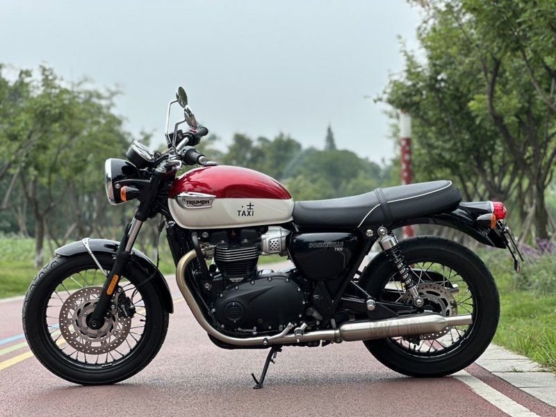 二手凯旋Bonneville T100