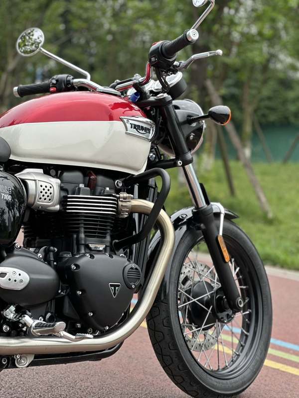 二手凯旋Bonneville T100