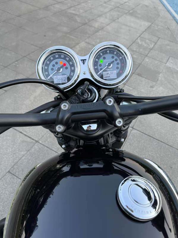 二手凯旋Bonneville T100