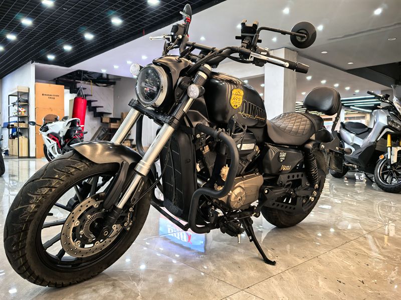 二手QJMOTOR闪300
